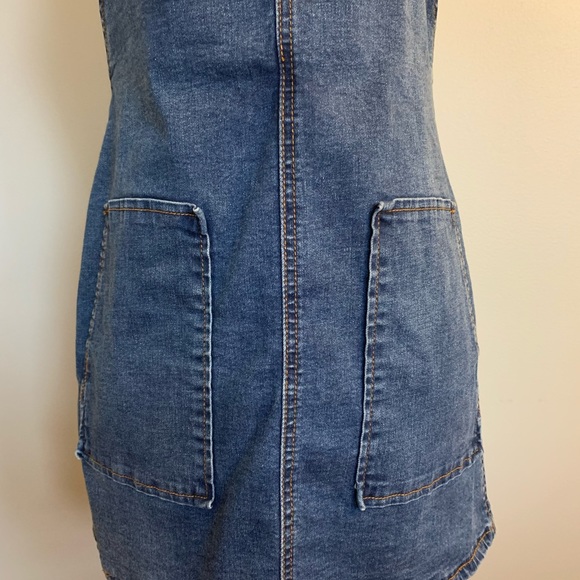 Petite Women’s Denim Jumper - Picture 3 of 7